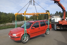 Nostopalkki-x-lift-meramatec-auton_nosto_Xlift